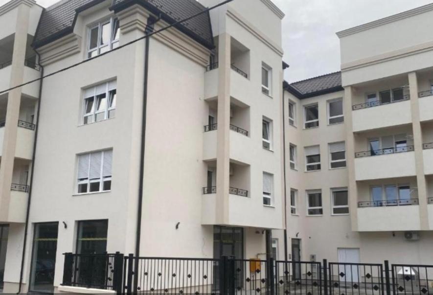 306 Apartman Subotica Eksteriør billede